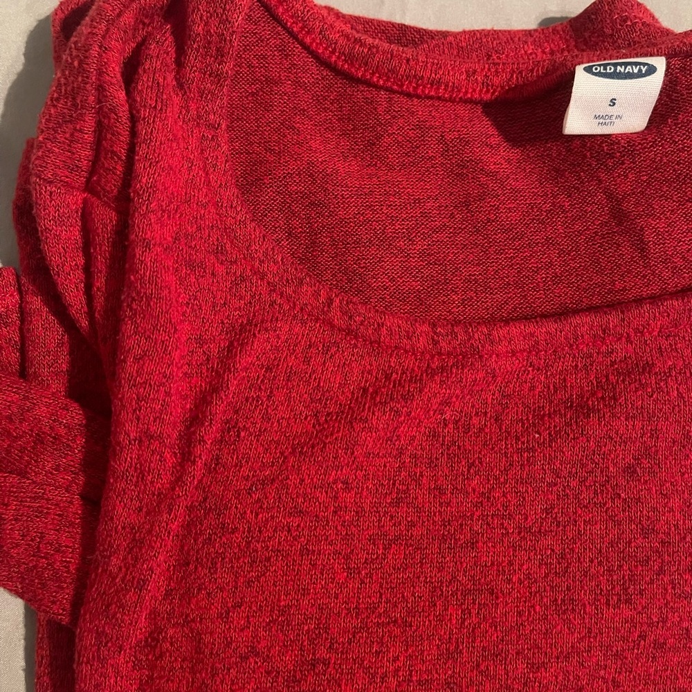 OLD NAVY red long sleeve